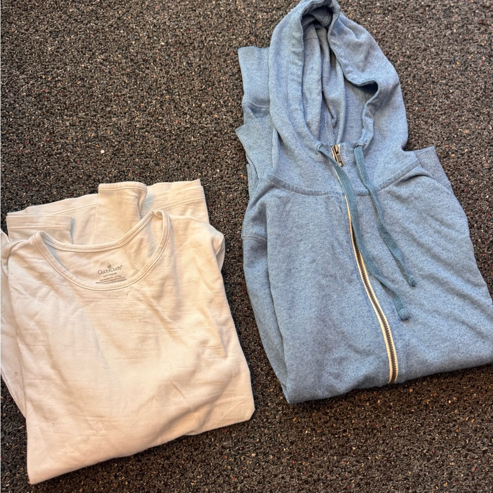 Bundle deal cuddle duds top and lightweight hoodie full zip